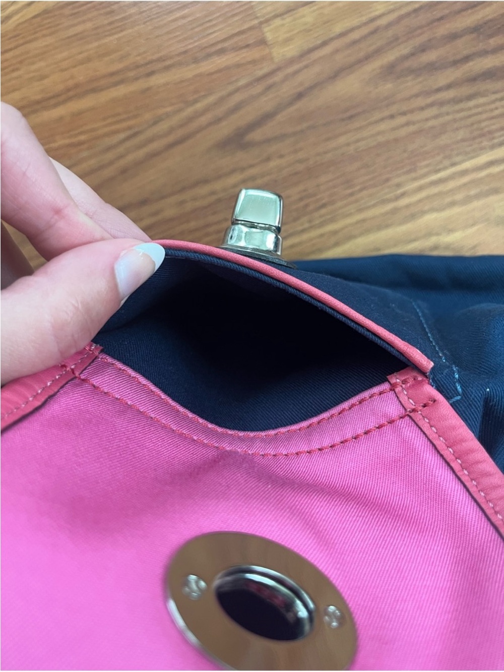 Coach "Bonnie
Cashin" Tote No. M0873-13530 - Picture 7 of 12